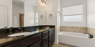 18642 Lake Harbor Ln Gallery 17