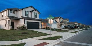 The Corridor at Sunset Oaks Rental Homes Gallery 31
