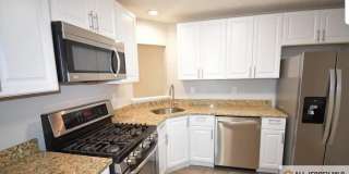 49 Farnham Square Gallery 1