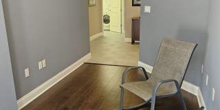 Seasonal Short-Term 2 Bedroom, 2.5 Bath Multi-Level Condo with Balcony and Patio located on Venice Island! Gallery 47