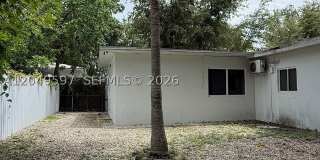6723 NE Miami Pl Gallery 14