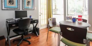 Laurel Oaks Gallery 26