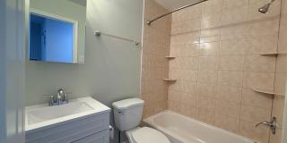 47 KING HENRY Circle Gallery 12