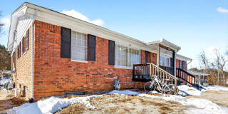 775-777 N Smith Rd - 4 Gallery 2