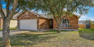 Gorgeous 3 BEDROOM / 2 BATH Elgin Home Gallery 1