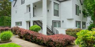 Hunters Run Gallery 22