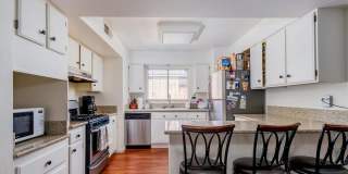 Cozy 3BD/2BA Home in Bakersfield's 93306 — Fully Equipped, Fireplace, Solar & All Pets Welcome! Gallery 6
