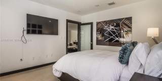 3020 Brickell Ave Gallery 13