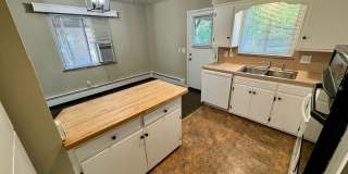 3 Bedroom ~ Clintonville Gallery 14