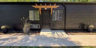6916 Northside Drive Gallery 1