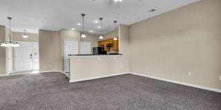 Charming 3-Bed Townhome in Prime Richmond Hill Location! Gallery 20