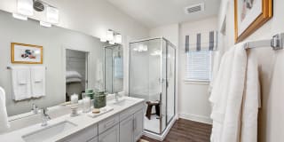 The Cottages at Old Monrovia Gallery 12