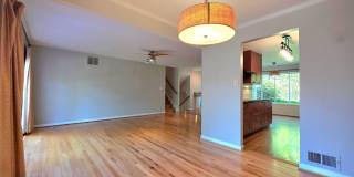 2215 COLLINGWOOD Road Gallery 11