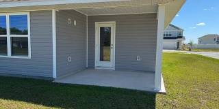 58 Sawbrier Street Gallery 1
