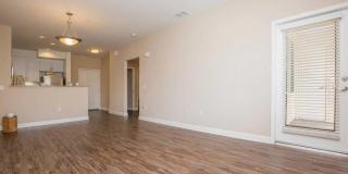 Senior Housing - Monaco Apartments Gallery 39