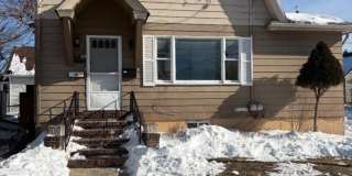 74 Jefferson Pl Gallery 1