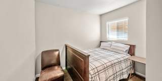 Fully Updated 2/1-Directly Across From 20th St Park- Available Now*** One Room Lease take over*** Gallery 11