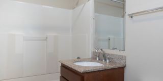 Move in specials! Grossmont Apartments located in the heart of La Mesa! Gallery 15