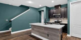 Charming 4BR Townhome in Winter Garden Gallery 9