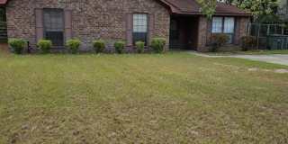 3 Bed /2 Bath ready to move in!! Gallery 1