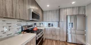 150 Las Vegas Boulevard Gallery 18