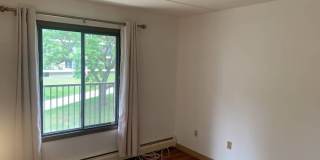 10411 Cedar Lake Road South 10411 Cedar Lake Road South Gallery 11