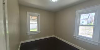 Beautiful 2-bedroom home, it won't last long! Gallery 24