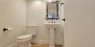 144 Agostino Gallery 12