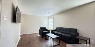 Campus Commons Apartments Gallery 5