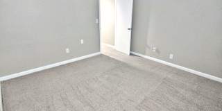 Avalon Cove Townhomes Gallery 86