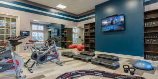 10X Living Columbia Town Center Gallery 13