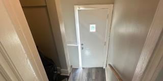 Awesome 3 bedroom Eastpointe Stunner Gallery 6