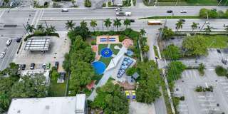 725 SW 2nd Ct Gallery 39