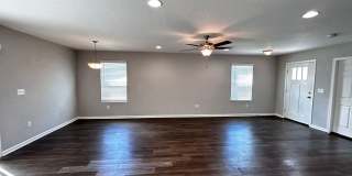 Charming, newer construction, 3 bedroom 2.5 bath home with Fenced In Yard and 2 car garage! Pest control included Gallery 12