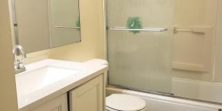 801 SOUTH Street Gallery 22