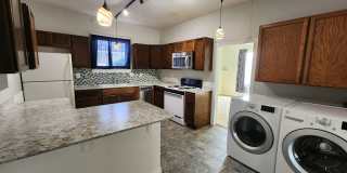 Poplar Grove 3 bd. House! Pets ok! Love the yard! Gallery 9