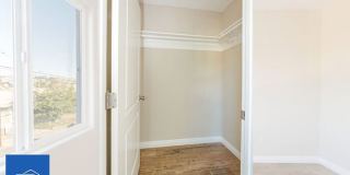 2720 Cincinnati Street Gallery 19