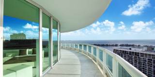 1643 Brickell Ave Gallery 26