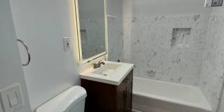 400-420 N. Oakland Ave. Gallery 72