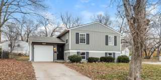 18906 East Arrowhead Drive Gallery 1
