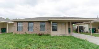 Nice and affordable 3 bedroom 2 bath home COMING SOON! Gallery 1