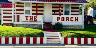 "The Porch" - ABNB, Short Term, monthly and long-term RENTAL. Famous IU Tailgate house Gallery 1