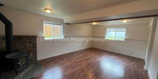 3 bed house w/ family room in The Landings! 3 bed house w/ family room in The Landings! Gallery 12