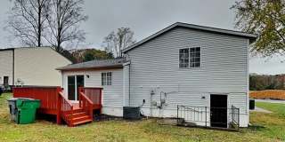 3025 Oneida Road Gallery 21