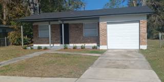 Remodeled Cozy 4 BR 2 BA Home Gallery 1