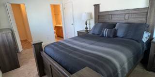 Chateau Knoll Gallery 72