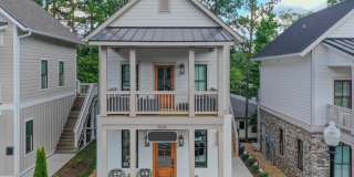 3032 State Street unit: Utilities Included Gallery 1