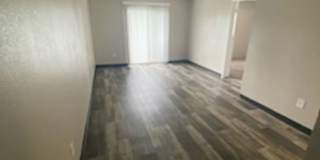River Walk Apartments Gallery 17