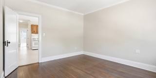 73 NEWMAN AVE Gallery 17