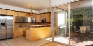 318 N Maple Dr Gallery 1